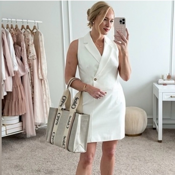 SPANX Dresses & Skirts - SPANX ponte wrap vest off White Sleeveless Longline dress XL new lined